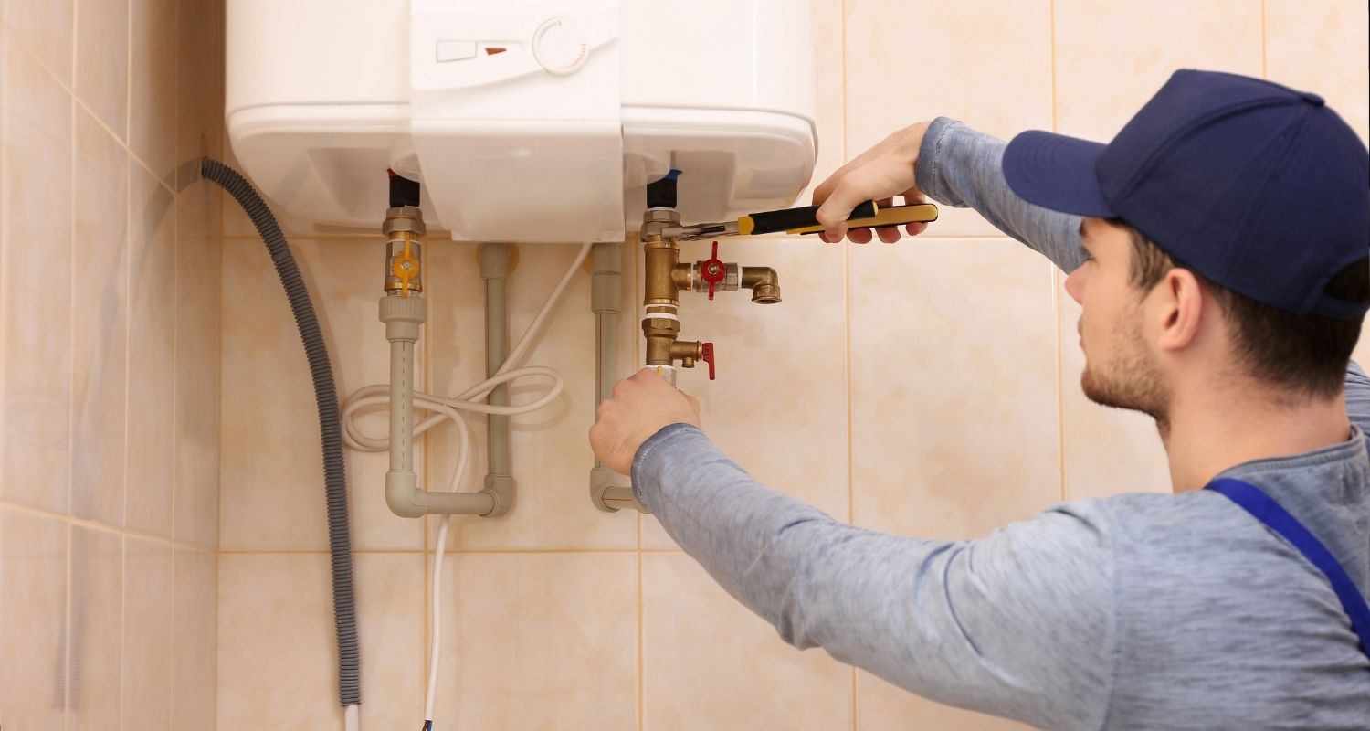 Manutenzione annuale di una caldaia Savio effettuata da un tecnico certificato a Roma